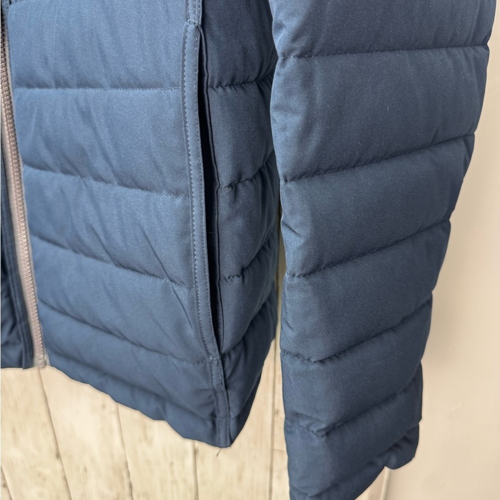 Nautica Men's Gray/Navy blue Reversible Puffer Jacket size medium - Picture 9 of 12